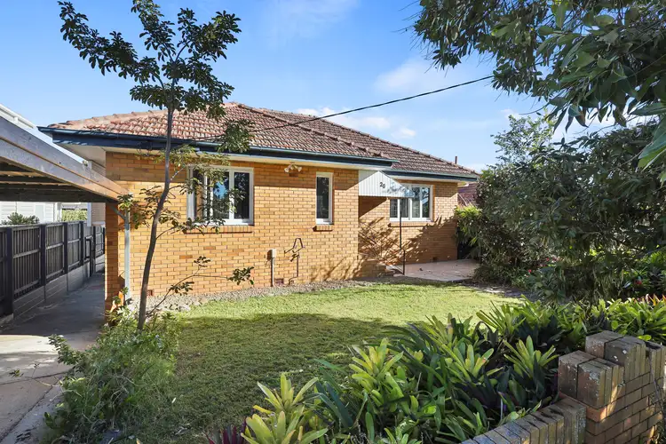 20 Dawn Street, Kedron QLD 4031
