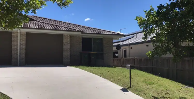 87 Kurrajong Drive