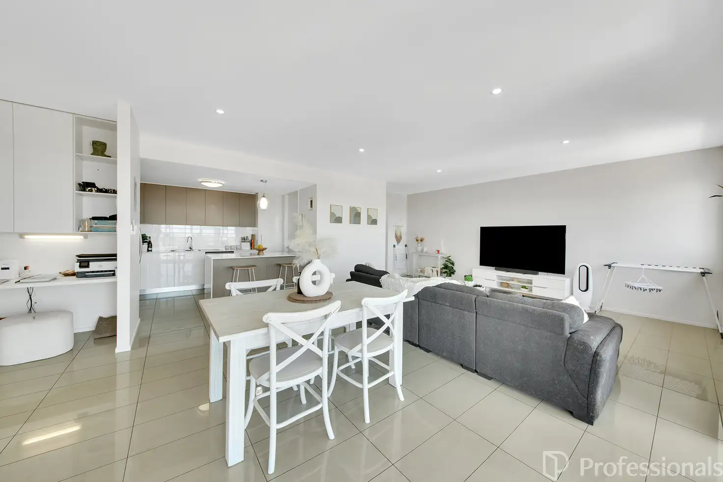 Main view of Homely unit listing, 13/104 Central Lane, Gladstone Central QLD 4680