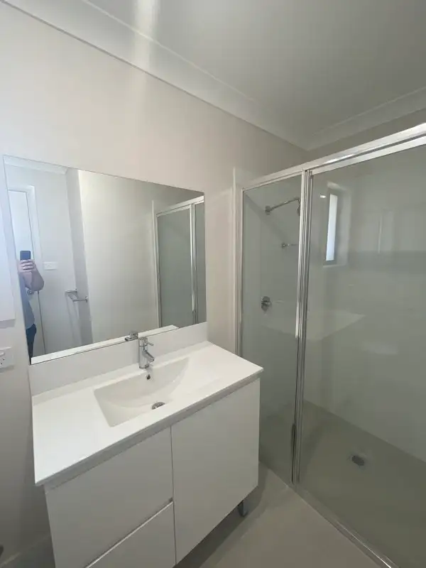Third view of Homely house listing, 2/4 Flemming Crescent, West Tamworth NSW 2340