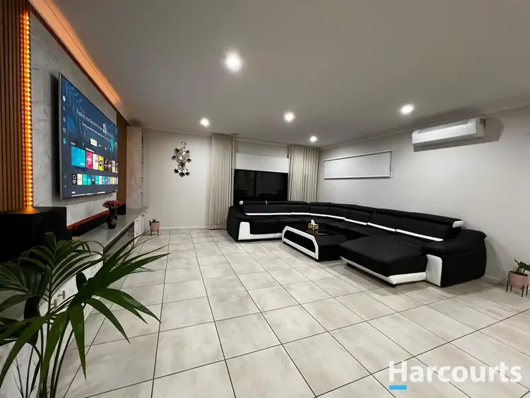 5 Detroit Avenue, Cranbourne East VIC 3977