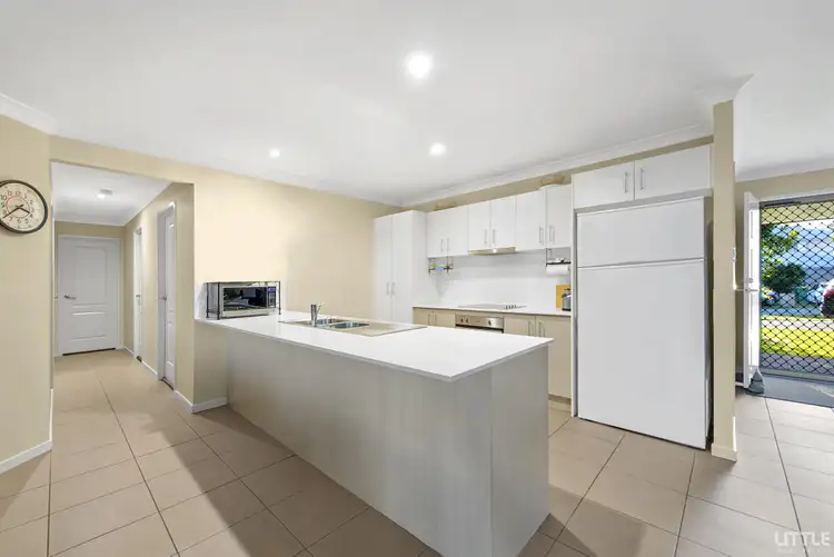 7 Rickard Close