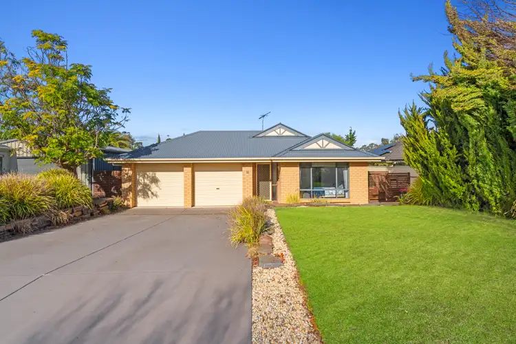 16 Fairweather Drive, Strathalbyn SA 5255