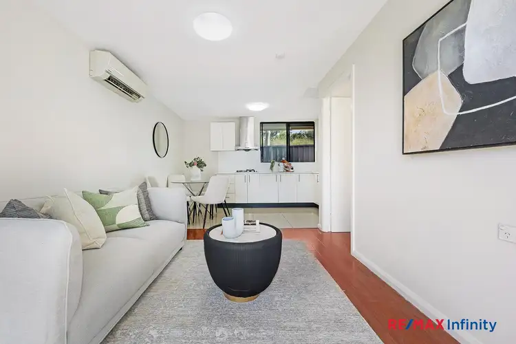 2/106A Ollier Crescent, Prospect NSW 2148
