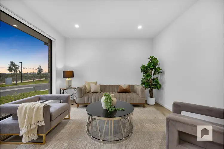 Fifth view of Homely house listing, 7 Raindrop Circuit, Fraser Rise VIC 3336