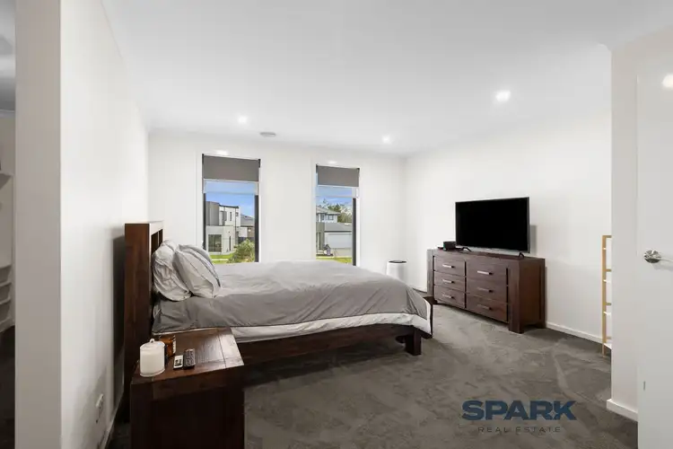 Fifth view of Homely house listing, 35 Mamic Boulevard, Fraser Rise VIC 3336