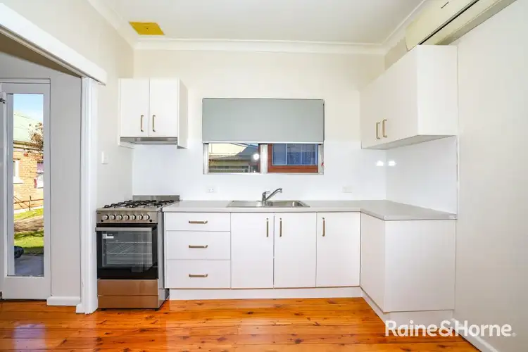 Second view of Homely unit listing, 6/171-173 Stewart St, Bathurst NSW 2795
