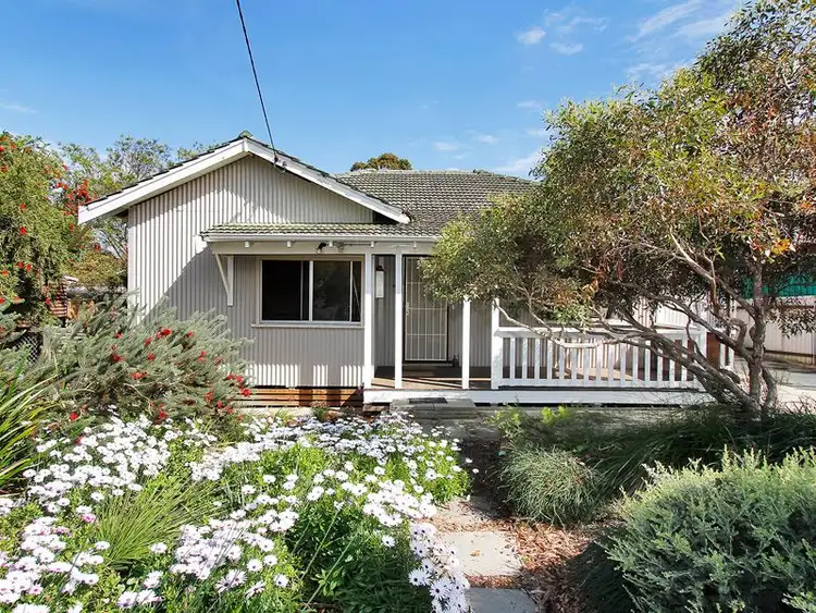 5 Weavell Street, Hamilton Hill WA 6163