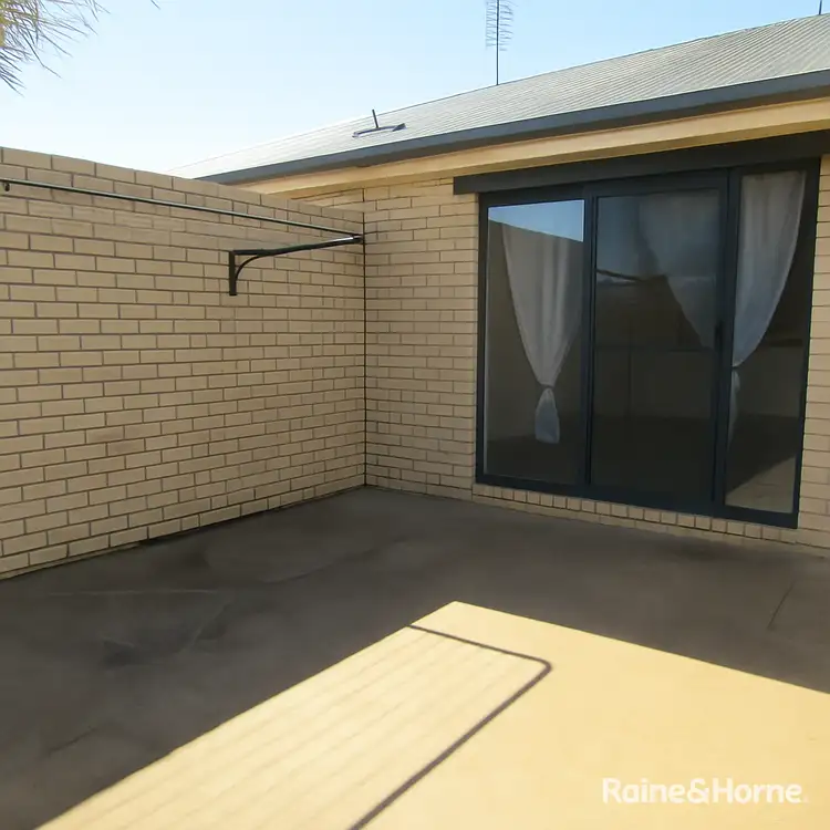 Fifth view of Homely semi-detached listing, 1&2/74 Windsor Circle, Kingaroy QLD 4610