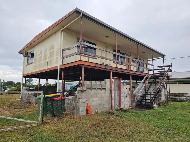 54 Ross Street, Ayr QLD 4807
