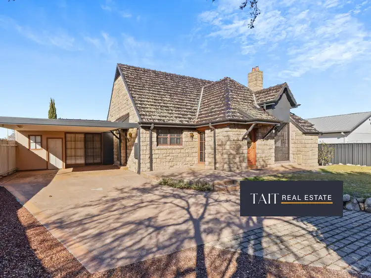 Main view of Homely house listing, 5 Armstrong Court, Wangaratta VIC 3677