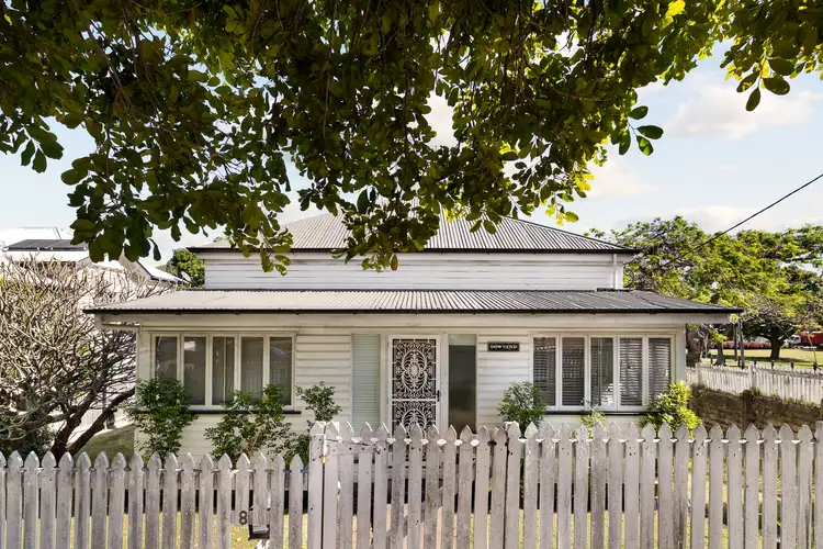 8 Alexandra Road, Ascot QLD 4007