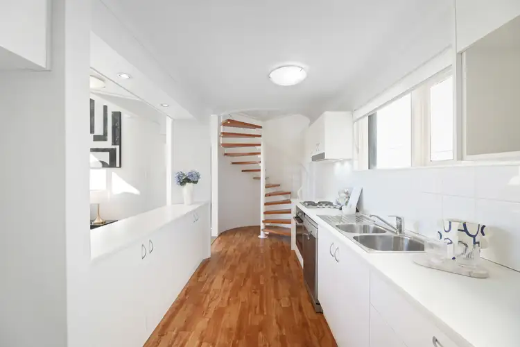 Fourth view of Homely apartment listing, 15/8-12 Winnie Street, Cremorne NSW 2090