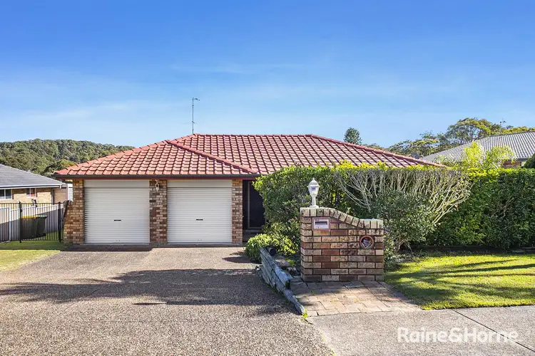 28 Camberwarra Drive, Belmont North NSW 2280