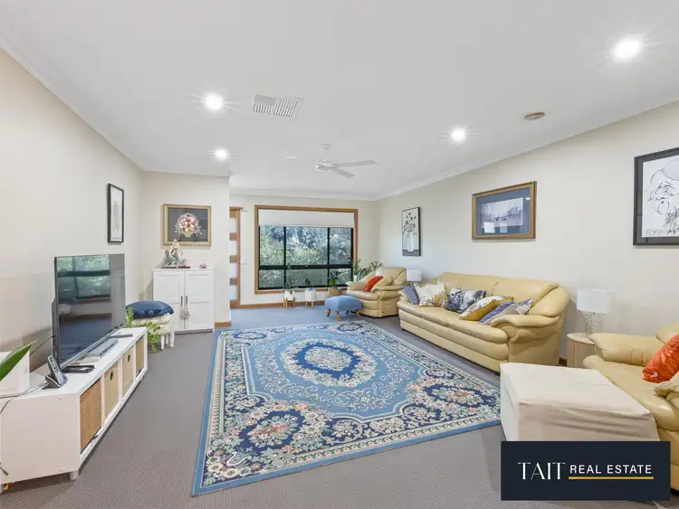 Sixth view of Homely house listing, 10 Scott Street, Wangaratta VIC 3677