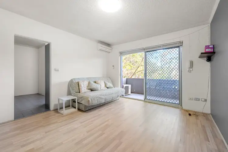2/38 Vine Street, Fairfield NSW 2165