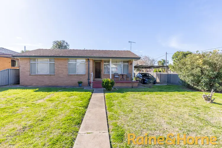 4 Laughton Street, Dubbo NSW 2830