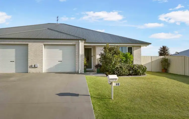 2/40 Shoesmith Road, Westbrook QLD 4350
