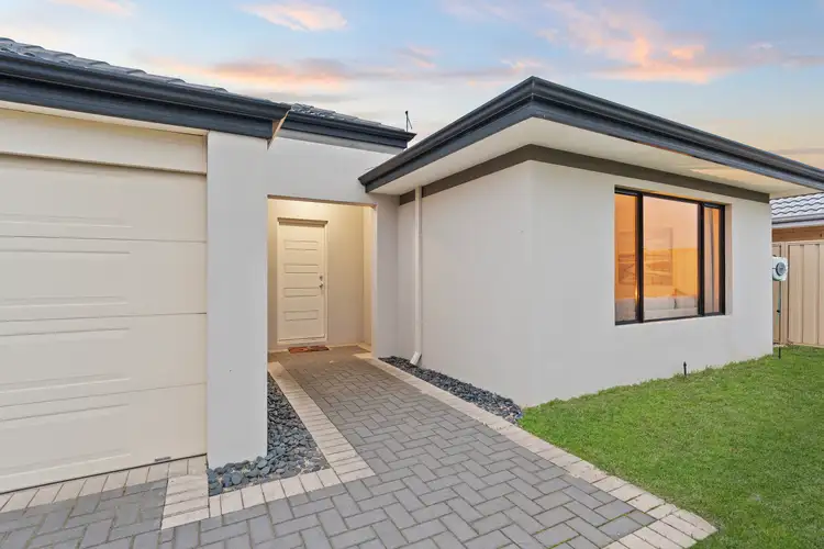 Second view of Homely house listing, 10 Penny Way, Baldivis WA 6171