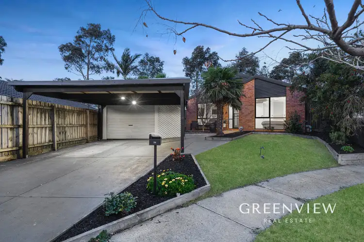 24 Broome Crescent, Cranbourne North VIC 3977