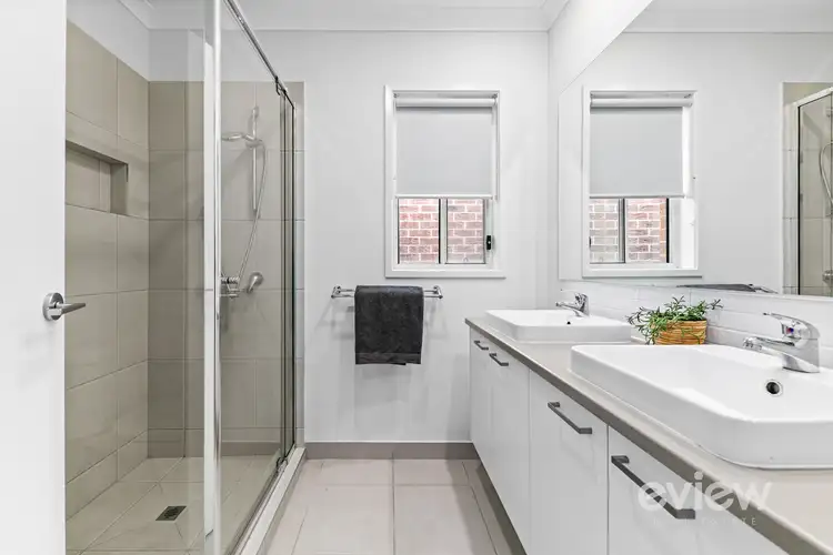 Fourth view of Homely house listing, 29 Showbridge Way, Werribee VIC 3030