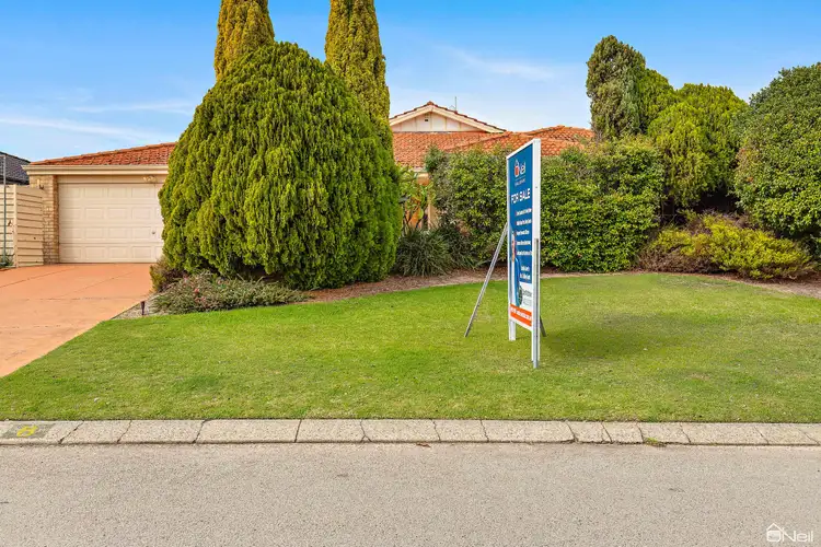 8 Waterway Cove, Seville Grove WA 6112