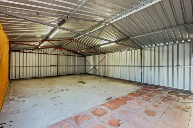 Fifth view of Homely house listing, 90 Inverness Circle, Camillo WA 6111