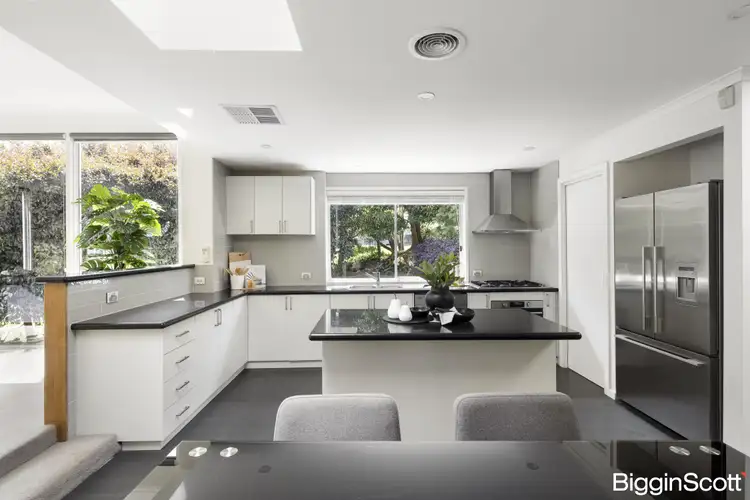 Fifth view of Homely house listing, 18 Sunset Crescent, Mount Eliza VIC 3930