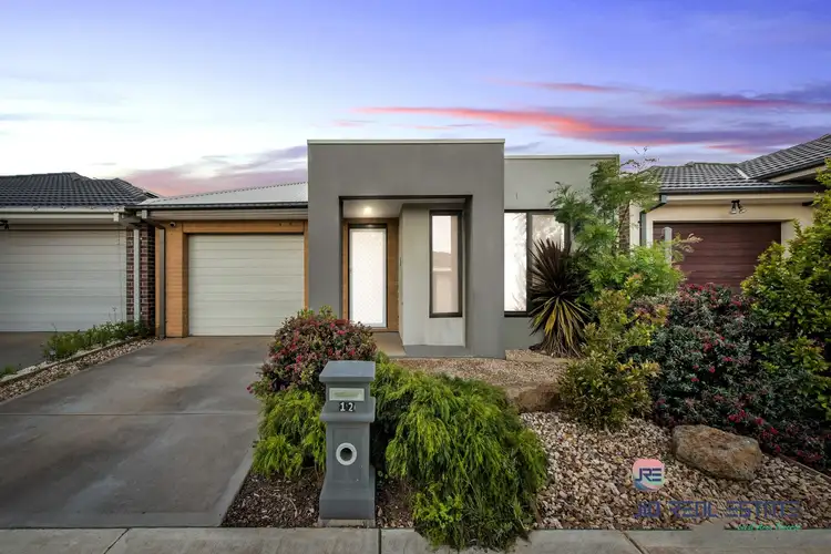 12 Edgware Street, Thornhill Park VIC 3335