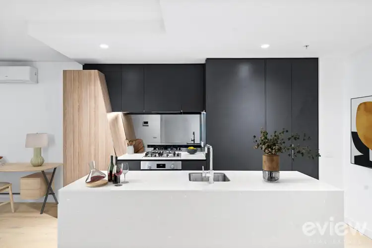 704/2 Hallenstein Street, Footscray VIC 3011