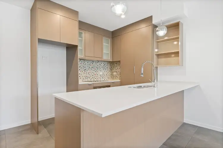 202/610 Main Street, Kangaroo Point QLD 4169