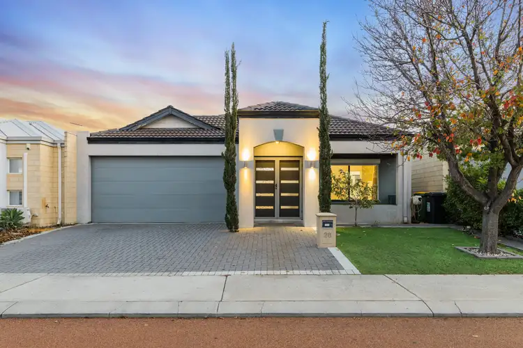 28 Warrilow Loop, Canning Vale WA 6155