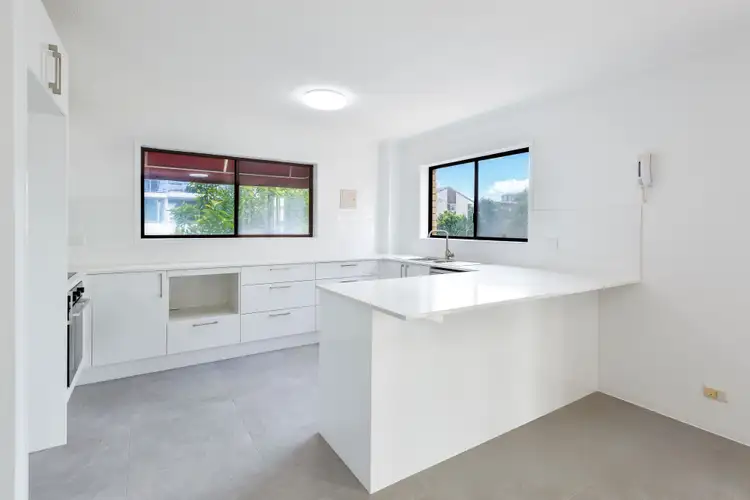 23 Labrador Street
