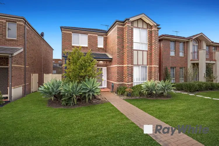 7 Gables Walk, Narre Warren South VIC 3805