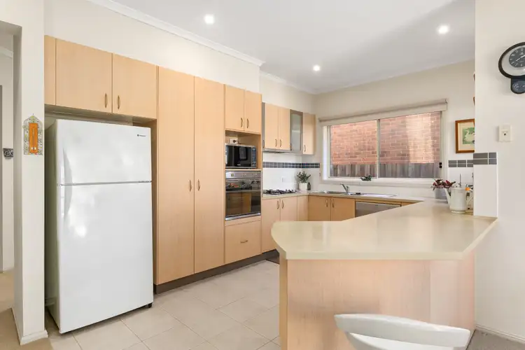 Fifth view of Homely house listing, 7 Gables Walk, Narre Warren South VIC 3805