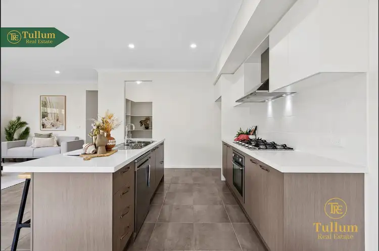 Sixth view of Homely house listing, 3 Neilrex Court, Cranbourne East VIC 3977