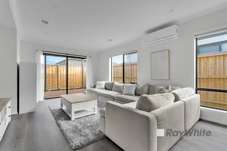 Sixth view of Homely house listing, 20 Leaf Way, Officer VIC 3809