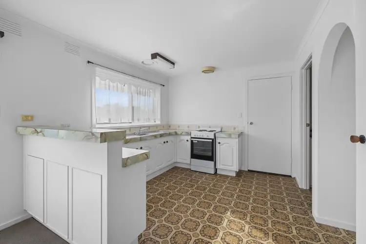 Fifth view of Homely unit listing, 9/106-108 McCartin Street, Leongatha VIC 3953