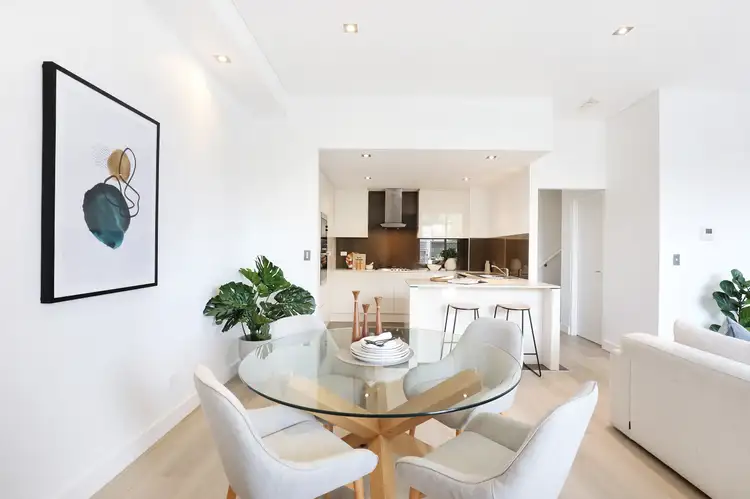 20/2-12 Young Street, Wollongong NSW 2500