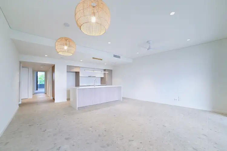 2 Sunbird Chase, Parrearra QLD 4575