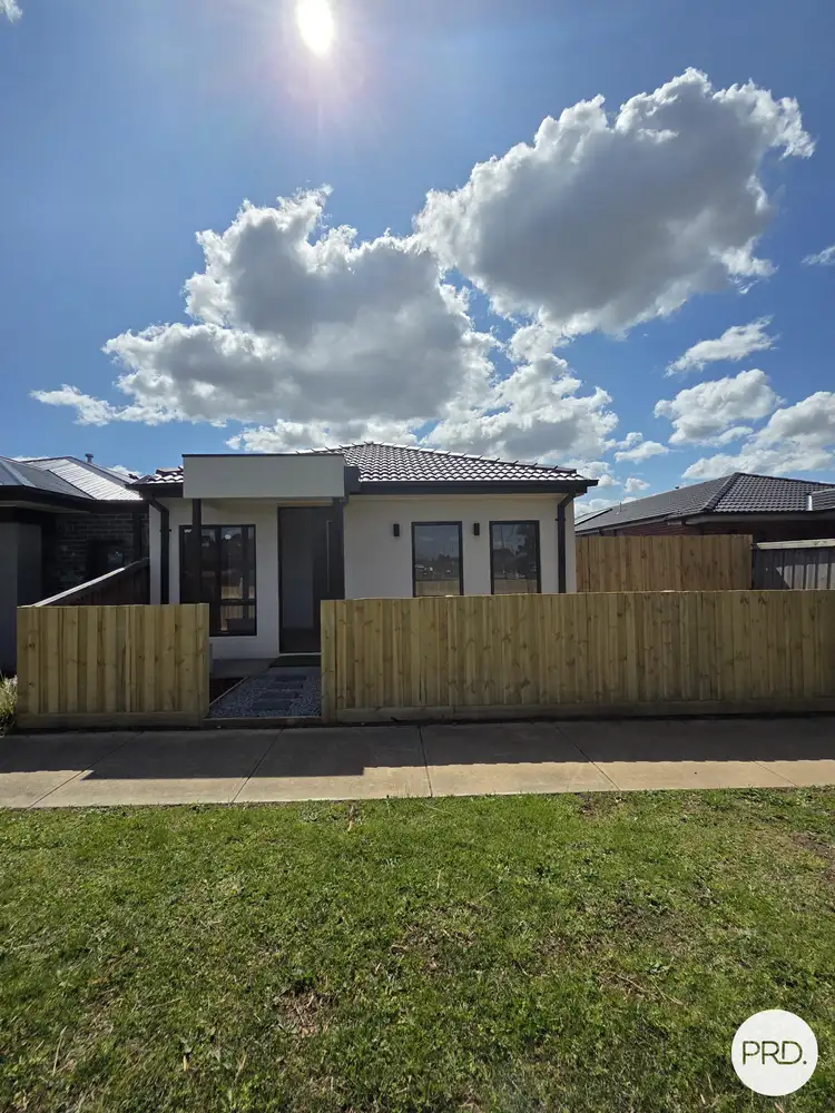 296 Rix Road, Officer VIC 3809
