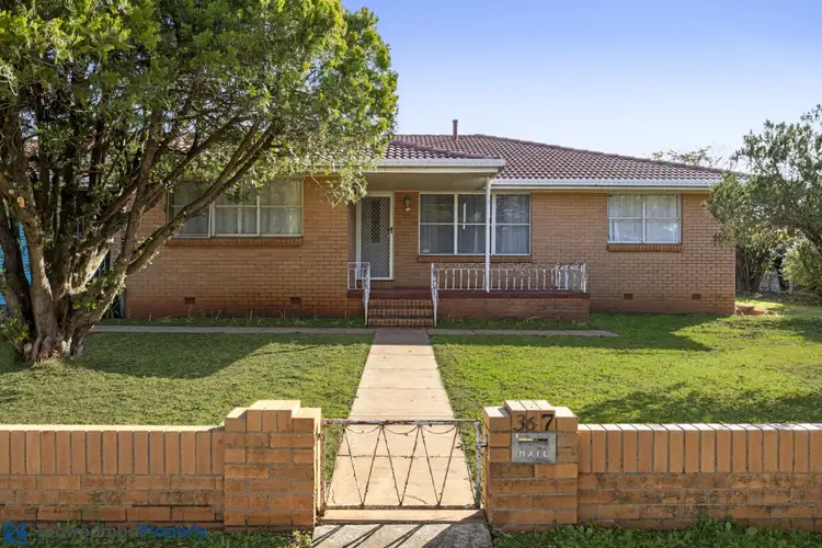 367-369 West Street, Harristown QLD 4350