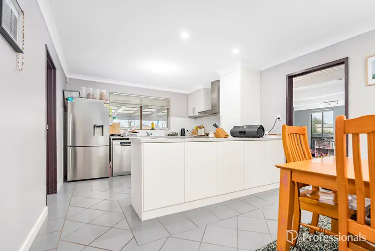 Fourth view of Homely house listing, 11 Zuytdorp Court, Mahomets Flats WA 6530