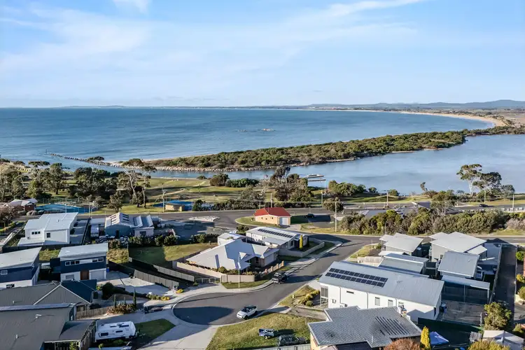 6 Elvie Court, Bridport TAS 7262