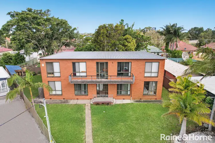 5 College Place, Gwynneville NSW 2500