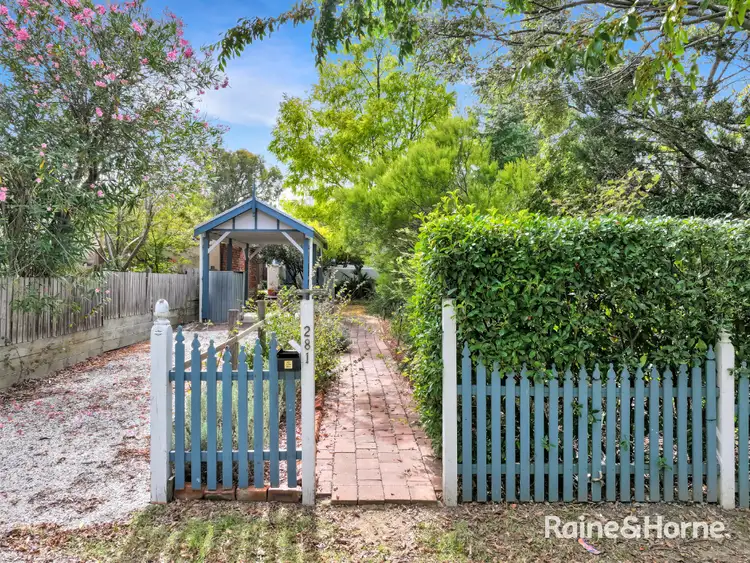 281 Piper Street, Bathurst NSW 2795