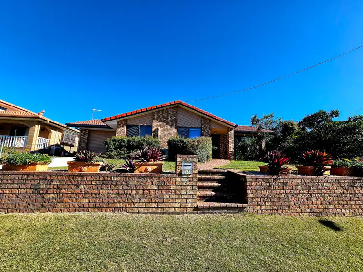 16 Farleys Lane