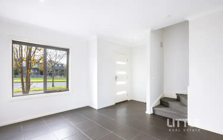 Second view of Homely townhouse listing, 9/29 Ardsley Circuit, Craigieburn VIC 3064