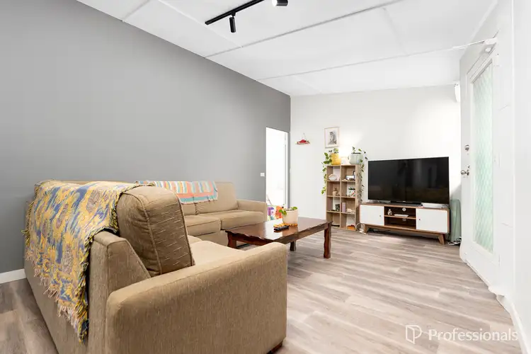 16 Dorothy Street, Geraldton WA 6530
