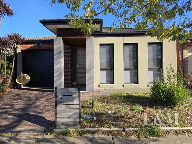 14 Holman Avenue, Craigieburn VIC 3064